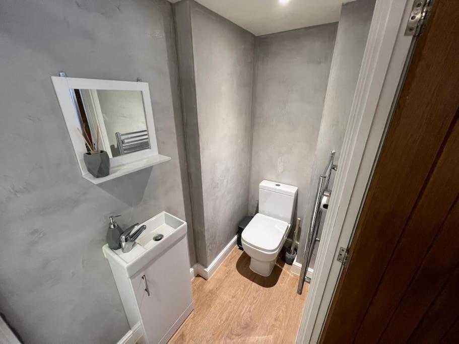 Rentals Leicester 54 - Free Street Parking Екстер'єр фото