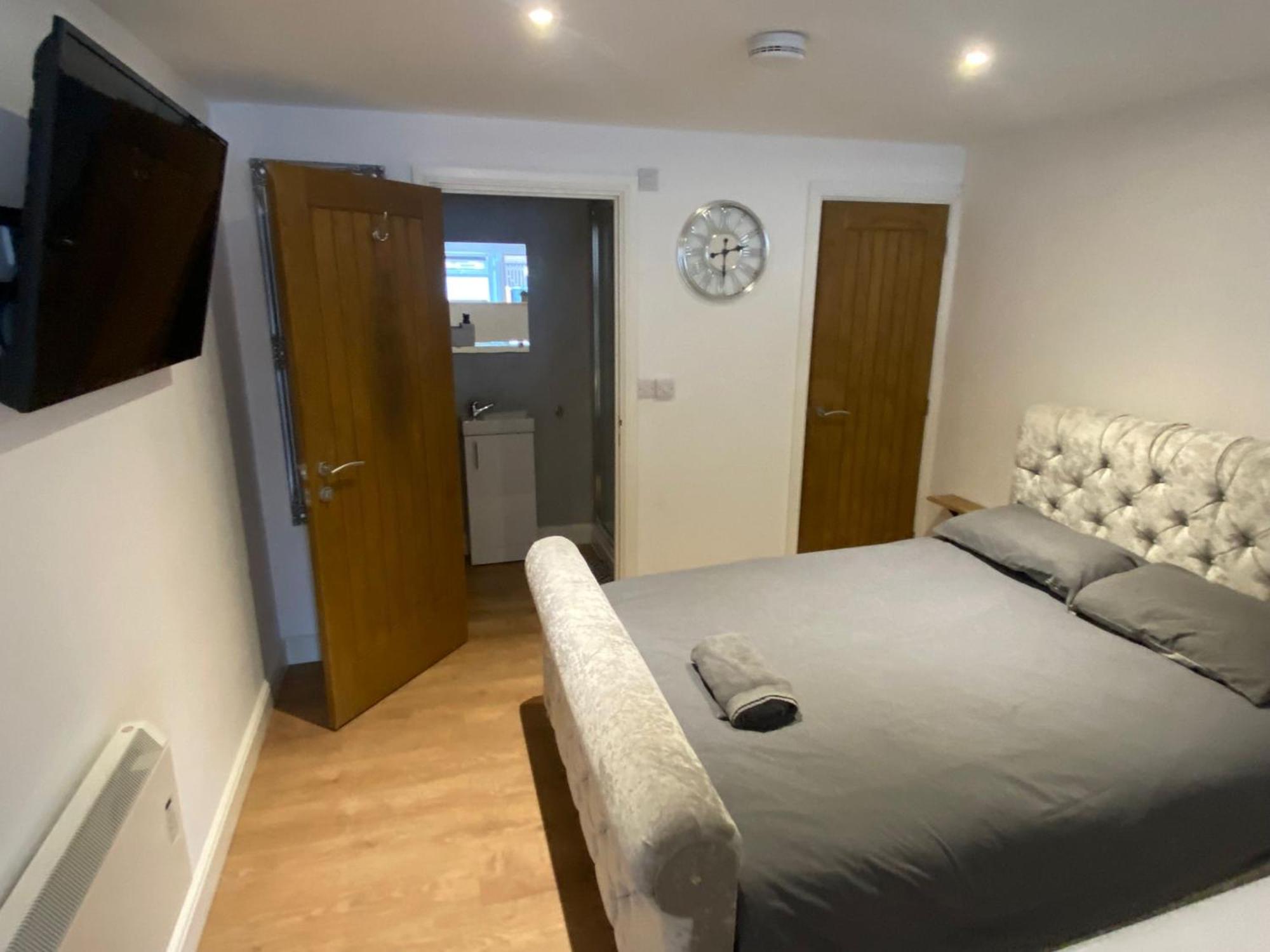 Rentals Leicester 54 - Free Street Parking Екстер'єр фото